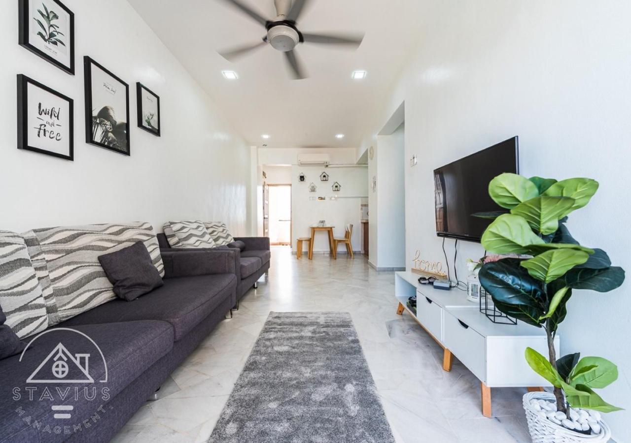 Port Dickson 6Pax 2Br Glory Beach Resort Seaview Экстерьер фото